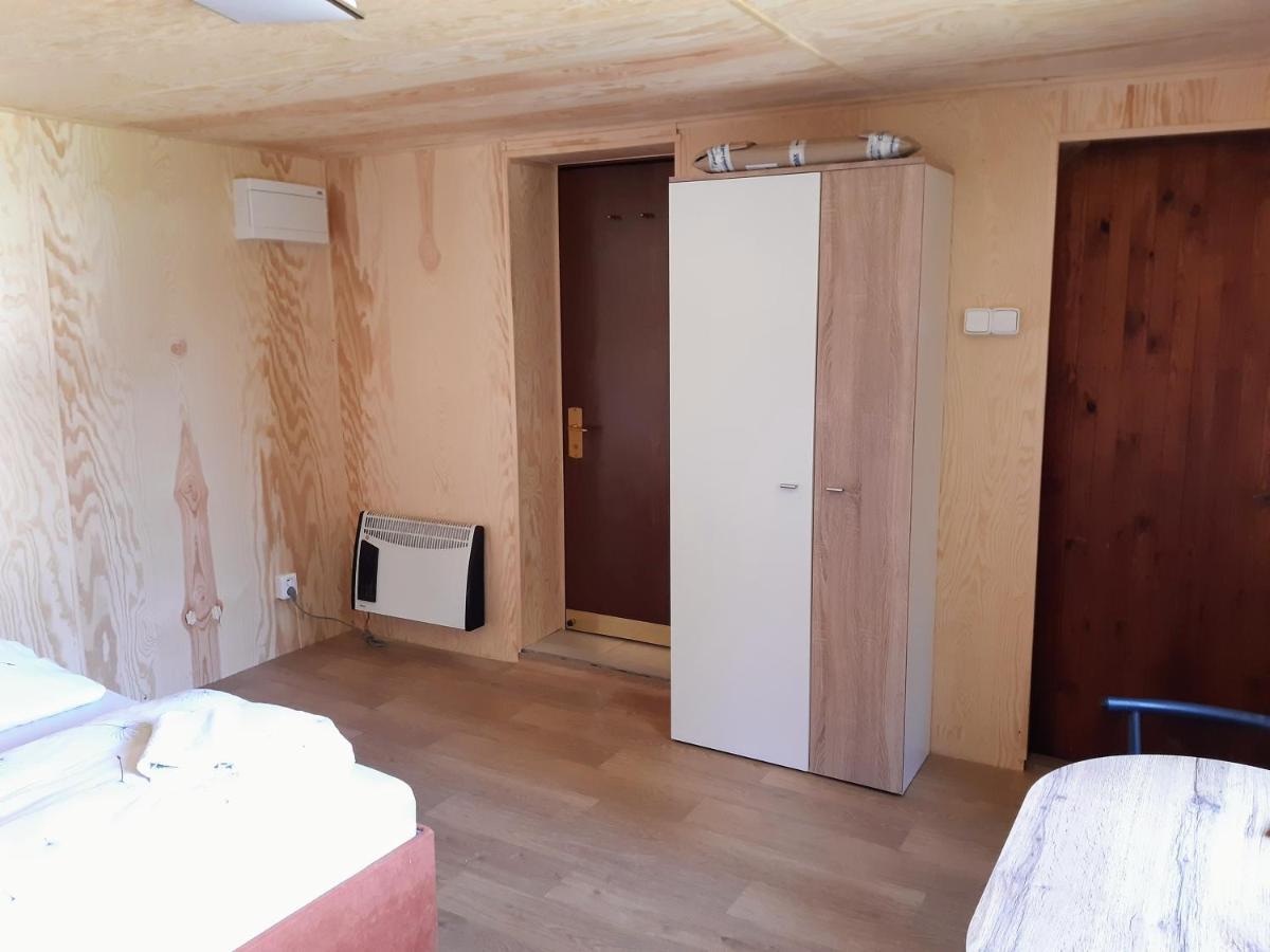 Vagon Lesna Apartment Jiřetín pod Jedlovou Exterior foto